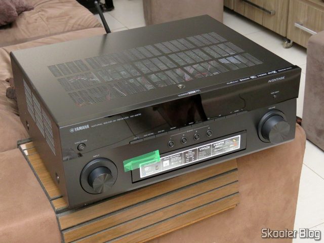 Receiver Yamaha Aventage RX-A870.