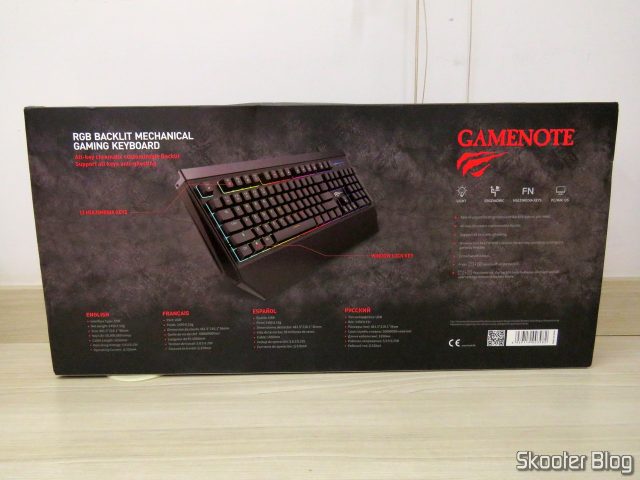 Teclado Mecânico Havit HV-KB370L RGB, em sua embalagem.