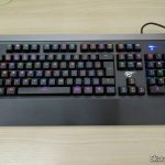Teclado Mecânico Havit HV-KB370L RGB, em funcionamento.