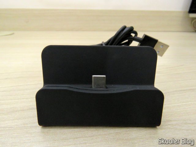 Dock Station para Celular com Plug USB Tipo C.