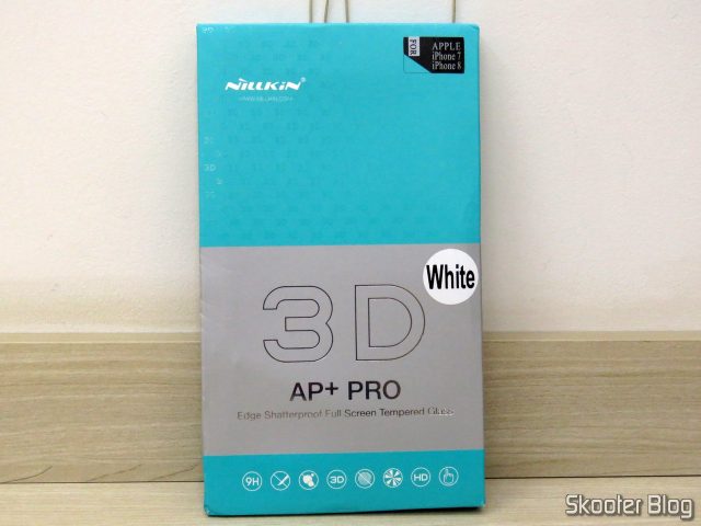 2ª Película de Vidro Temperado Nillkin 3D AP+Pro para Apple iPhone 7 e iPhone 8 4,7″ 0,23mm, em sua embalagem.