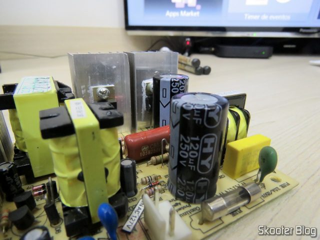 Placa da Adega EasyCooler 8 garrafas Modelo 4092640045 Placa FX-101 PCB120515K1 SH14387 12.05.06
