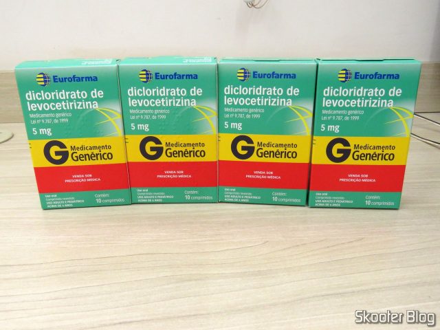 4 caixas de Dicloridrato de Levocetirizina 5mg com 10 comprimidos.