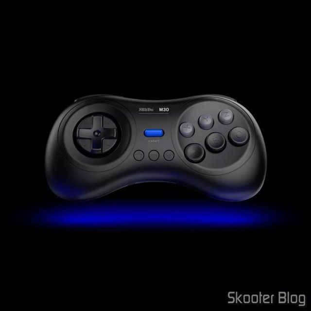 Controlador Preto da 8bitdo para o Mega Sg.