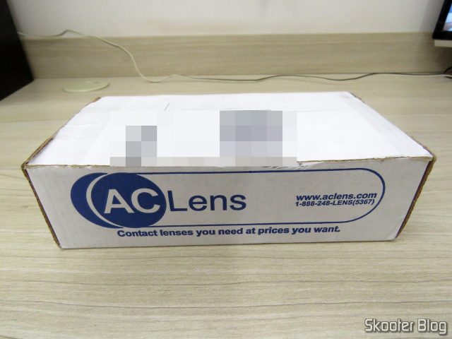 Caixa da AC Lens com as Lentes de Contato Asféricas Coopervision Frequency 55 Aspheric + Estojo para Lentes de Contato.