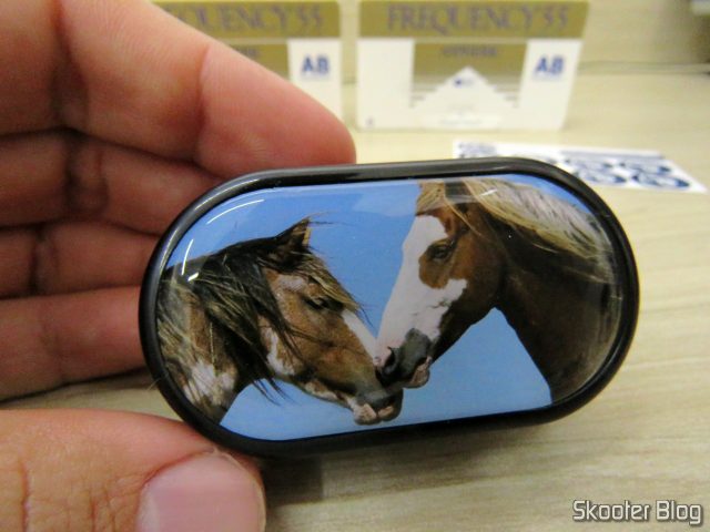 Estojo para Lentes de Contato Amcon Horses.