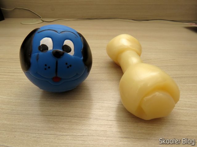 Bola de Borracha e Osso Odontopet Durabone.