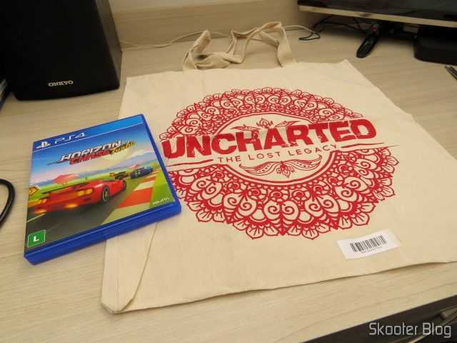 Horizon Chase Turbo - Playstation 4 (PS4) e sacola do Uncharted de brinde.
