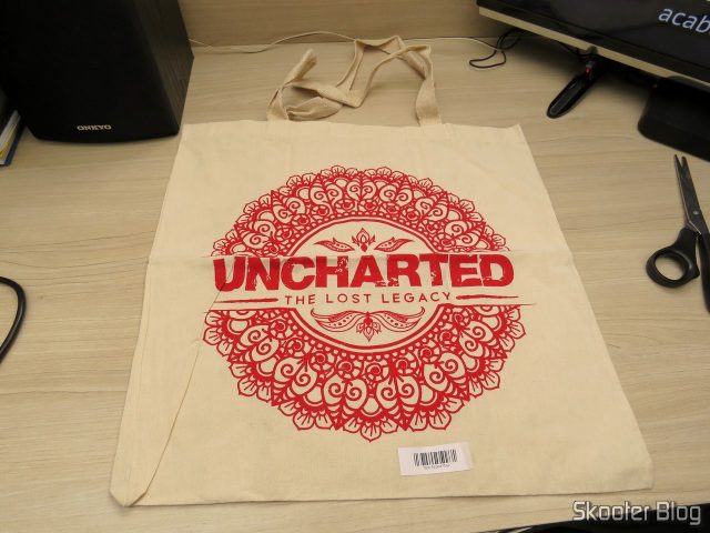 Sacola do Uncharted que veio como brinde.