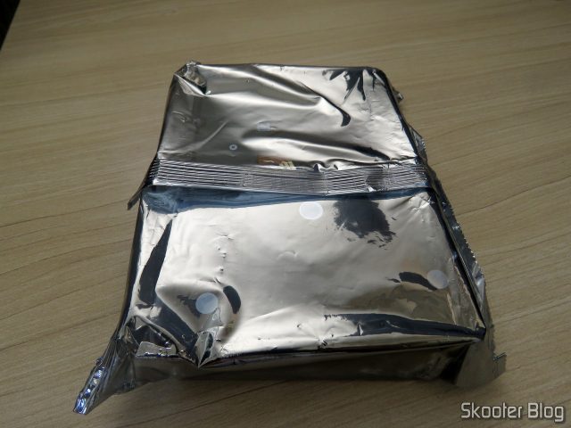 HDD Seagate ST8000VX0022 8TB 7200rpm 256MB cache, em sua embalagem.
