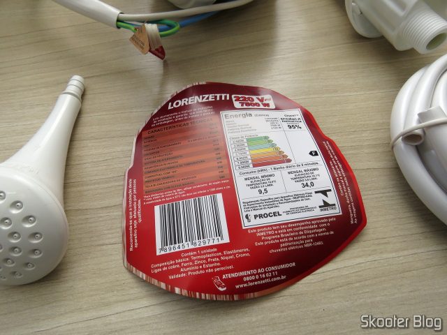 Folheto com a ficha técnica da Ducha Lorenzetti Blinducha Eletrônica.