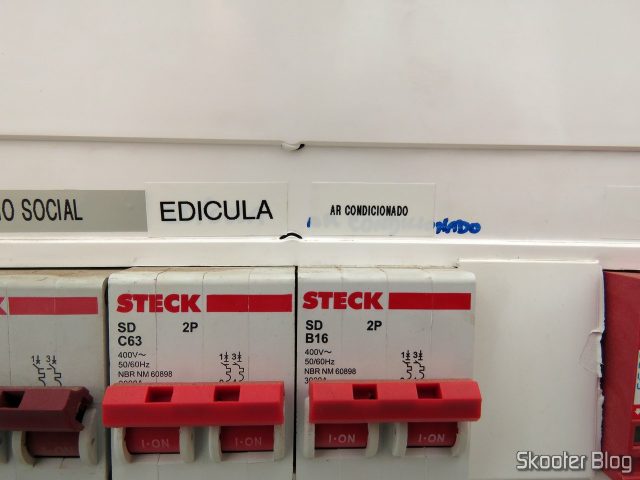 Etiquetas para a caixa de disjuntores.