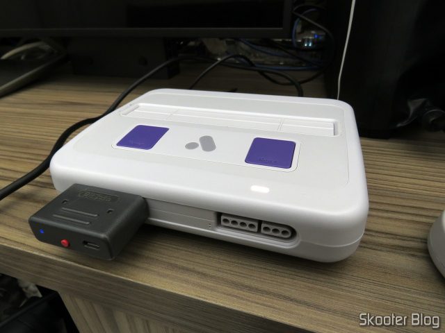 Analogue Super Nt, em funcionamento.