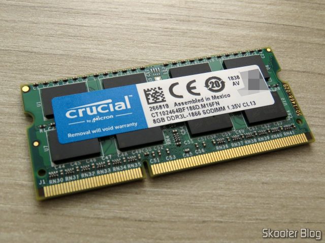 Módulo de Memória Crucial 8GB Single DDR3/DDR3L 1866 MT/s (PC3-14900) Unbuffered SODIMM 204-Pin Memory - CT102464BF186D.