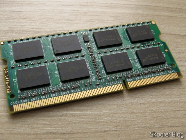 Módulo de Memória Crucial 8GB Single DDR3/DDR3L 1866 MT/s (PC3-14900) Unbuffered SODIMM 204-Pin Memory - CT102464BF186D.