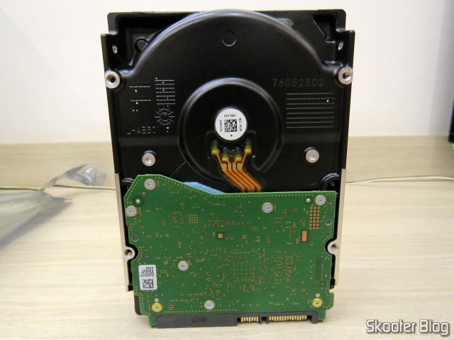 WD Gold 8TB Enterprise Class Hard Disk Drive - 7200 RPM Class SATA 6 Gb/s 256MB Cache 3.5 Inch - WD8003FRYZ.