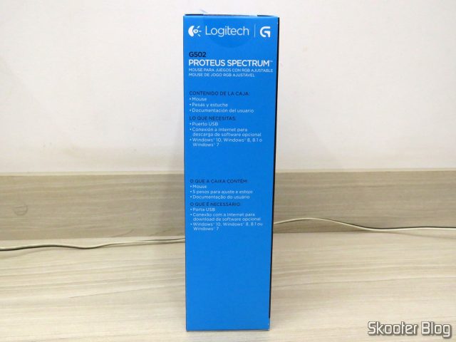 Mouse Gamer G502 Proteus Spectrum 12.000 DPI - Logitech G, em sua embalagem.