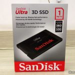 SanDisk 1TB Ultra 3D NAND SATA III SSD - 2.5-inch Solid State Drive - SDSSDH3-1T00-G25, em sua embalagem.