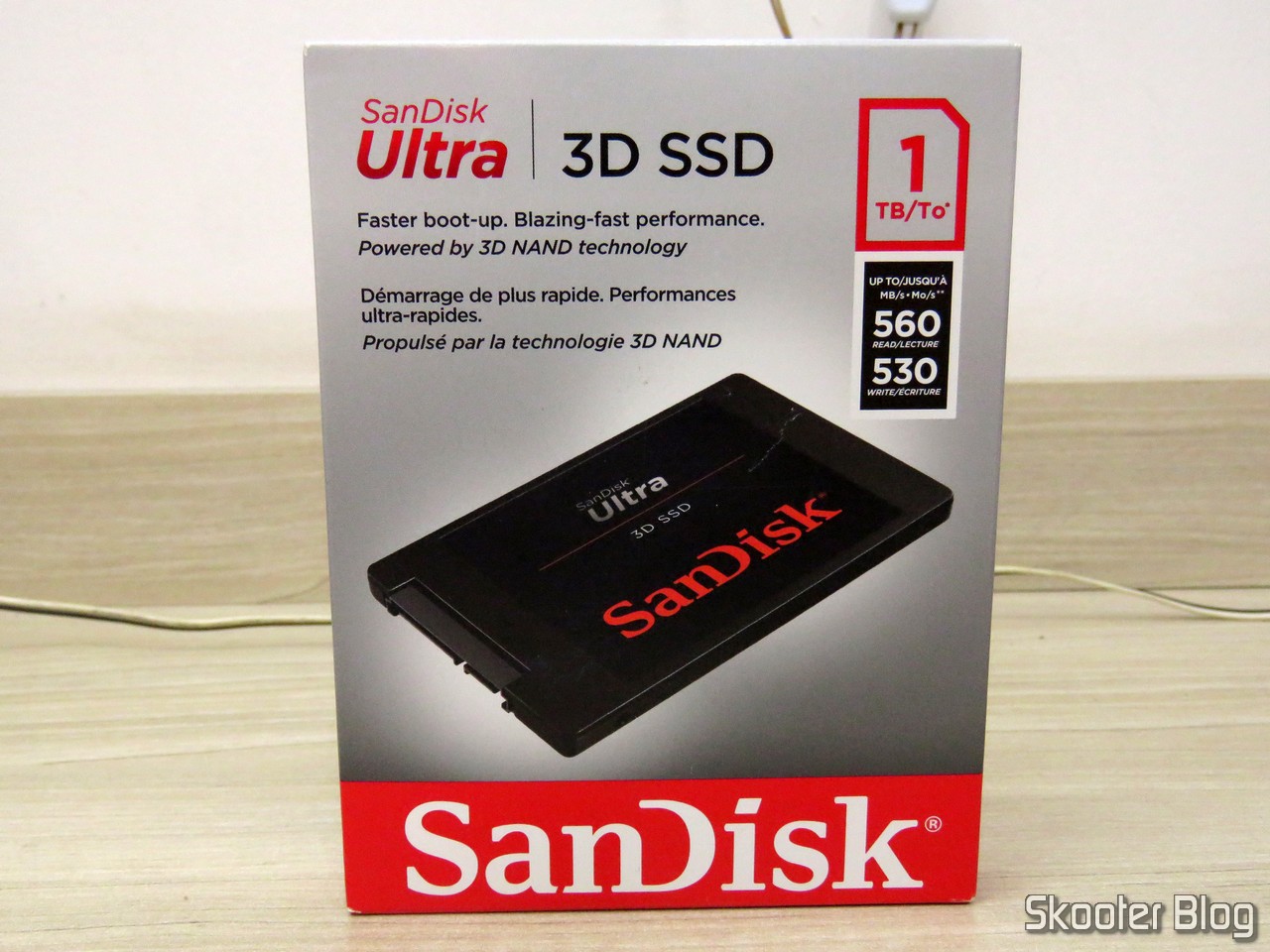 SanDisk Ultra 1TB SATA SSD 2.5インチ WD SanDisk 1TB Extreme Portable SSD V2 (Black) SDSSDE61-1T00-G25