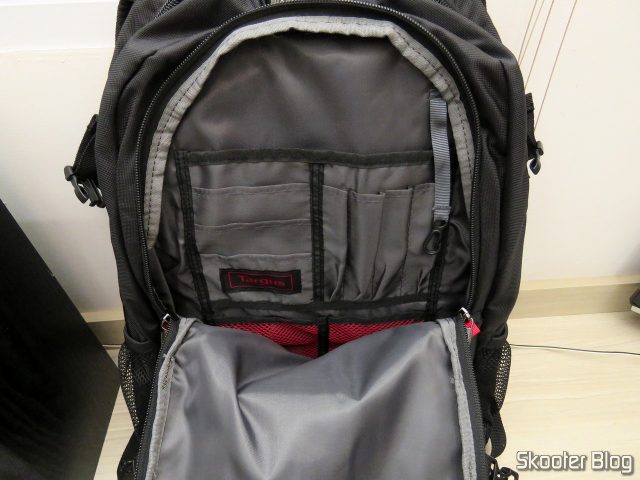 Mochila Targus TSB226 - Mochila Terra de 16".