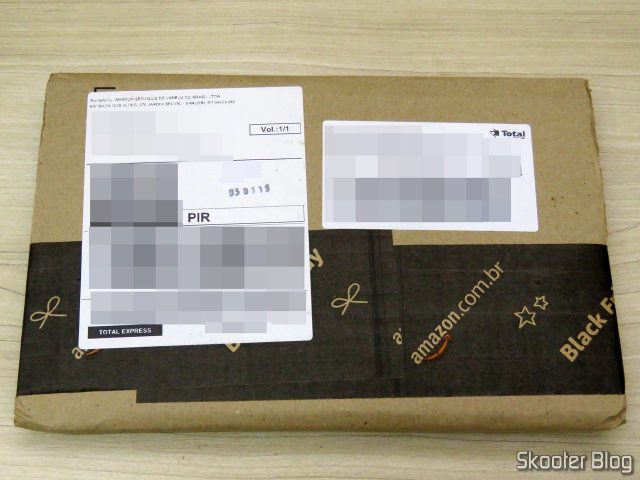 Pacote com o livro "Proteção de Dados Pessoais - Comentários à Lei N. 13.709/2018 LGPD".