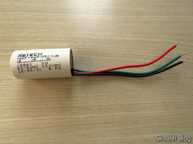 Capacitor para Ventilador 3 Fios 4+6 µF AllTech CBB60.