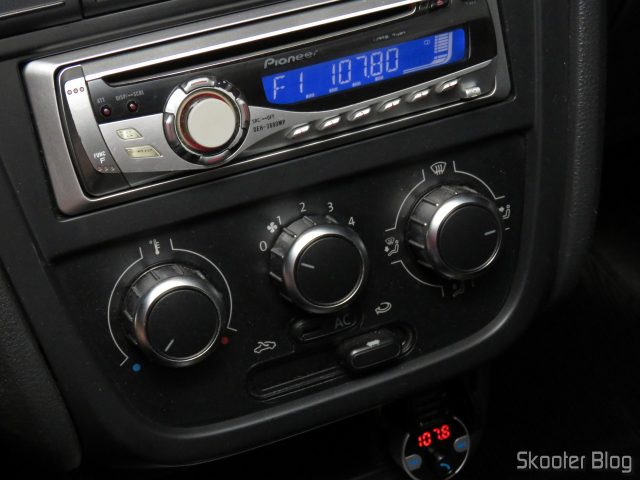 Vention Car Bluetooth Player Multifunção, em funcionamento.Vention Car Bluetooth Player Multifunção, em funcionamento.