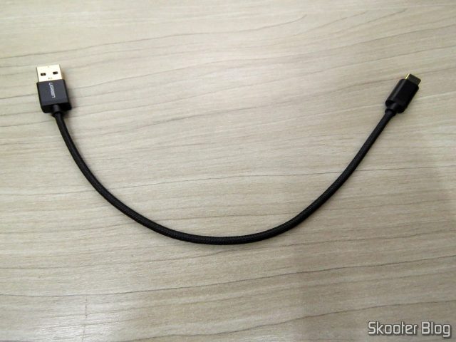 Cabo USB Tipo C para Carga e Dados Ugreen 25cm.