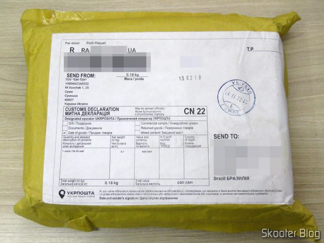 Pacote com o 2º Joyzz - O Controle Sem Fio para Mega Drive do Krikzz.