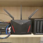 Atualizar IPv4 e IPv6 no DuckDNS a partir de roteadores ASUS com Asuswrt-Merlin Roteador ASUS RT-AC86U em funcionamento, após a instalação dos ventiladores.