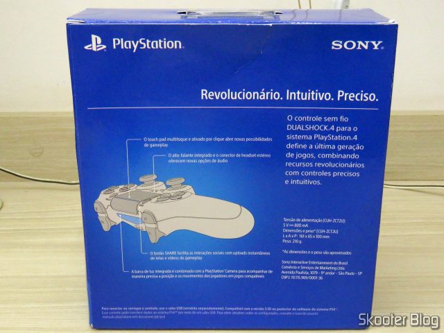 Controle para PS4 Sem Fio Dualshock 4 Sony, em sua embalagem.