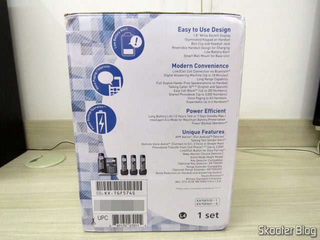 Sistema de Telefones Sem Fio Panasonic KX-TGF574S, em sua embalagem.