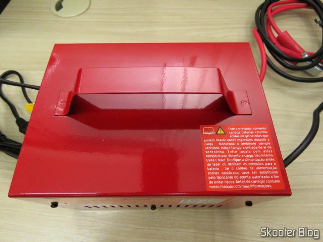 Alça do Carregador de Baterias 12V Expert Charger PR10.