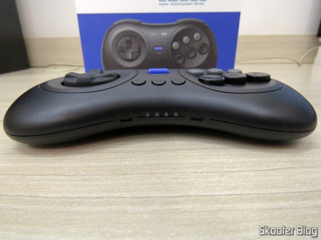 8BitDo M30 Bluetooth.