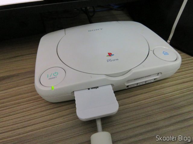 Memory Card de 1MB para Playstation 1 (PS1), em funcionamento no meu Playstation One.