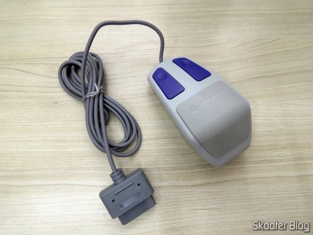 Mouse Óptico para Super Nintendo Hyperkin Click Retro Style Mouse.