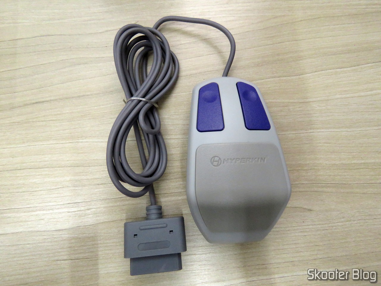  Hyperkin Hyper Click Retro Style Mouse for Super NES : Video  Games