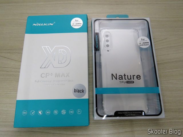 Capa de TPU Macia Nillkin para o Xiaomi Mi 9 e Película de Vidro Cobertura Total Nillkin para Xiaomi Mi 9.