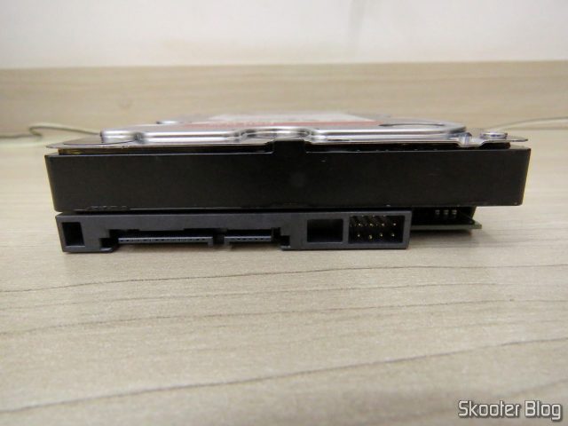 HDD Western Digital 3.5″ 4TB WD40EFRX - WD RED NAS Hard Drive.