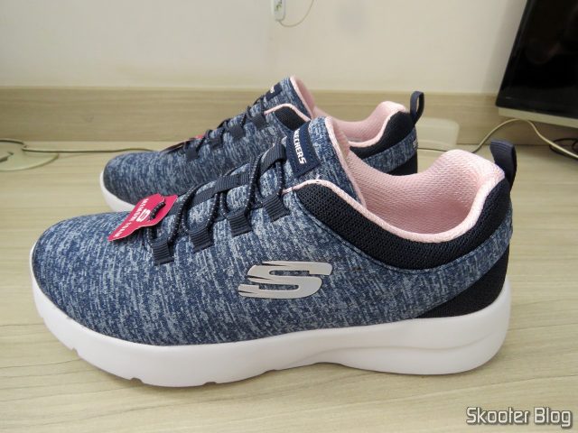 Tênis Skechers Dynamight 2.0 In A Flash Feminino - Marinho e Pink.