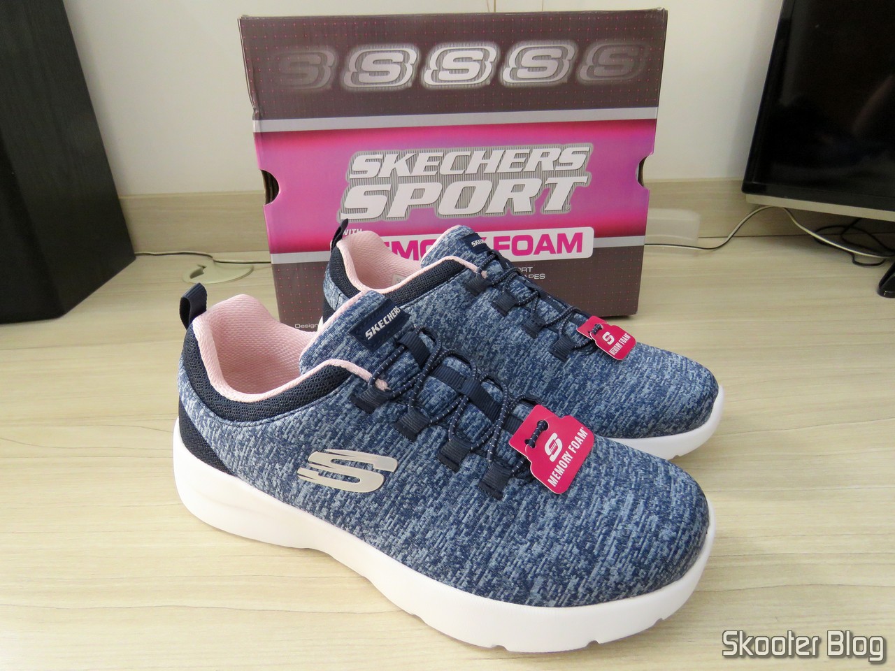 Ashley Furman Incesante Mensajero Unboxing] Skechers shoes Dynamight 2.0 In A Flash Feminino - Navy and Pink  - Skooter Blog