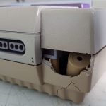Correios destrói o Super Nintendo da minha infância após 27 anos Meu Super Nintendo de infância destruído pelo Correios.