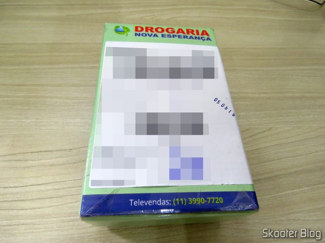 Caixa da Drogaria Nova Esperança com Floratil 100 com 12 cápsulas e 3x Neosoro Adulto com 300ml.