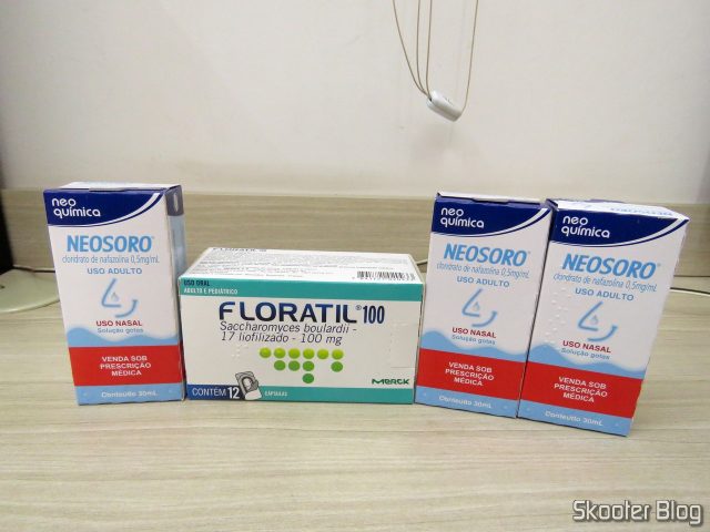 Floratil 100 com 12 cápsulas e 3x Neosoro Adulto com 300ml.