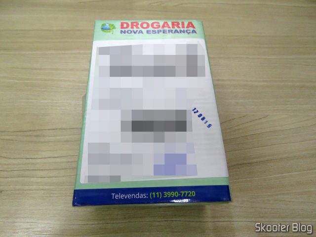 Caixa da Drogaria Nova Esperança com o Floratil 100 substituto.