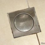 Ralo Inteligente Click Banheiro 15x15 cm Inox c/ Veda Cheiro.Ralo Inteligente Click Banheiro 15x15 cm Inox c/ Veda Cheiro, instalado, fechado.