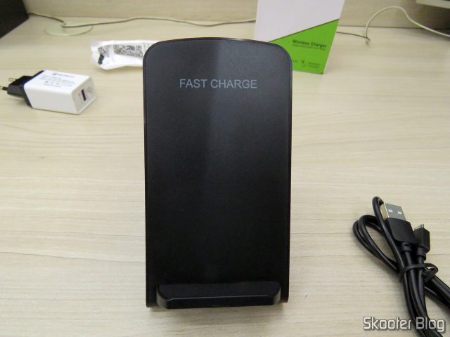 Carregador Sem Fio Rápido para Celular com 10W.
