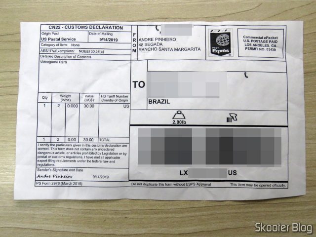 Formulário alfandegário do segundo pacote, com os controladores e a fonte do Super Nintendo.
