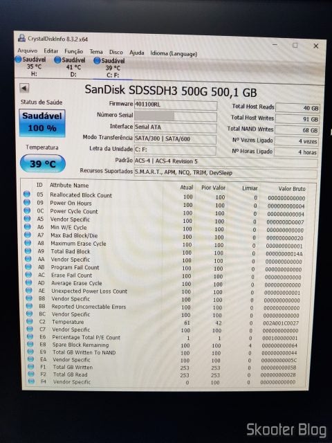 CrystalDiskInfo mostrando as informações do novo SSD.