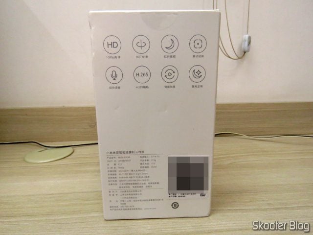Xiaomi Mi Home Security Camera 360º, em sua embalagem.